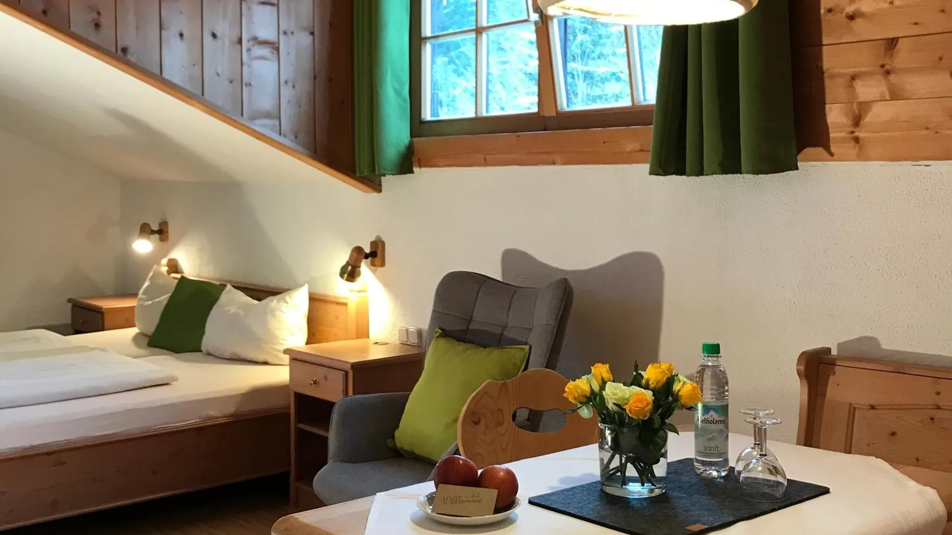 Gaestehaus Hotel Maria Theresia Schliersee